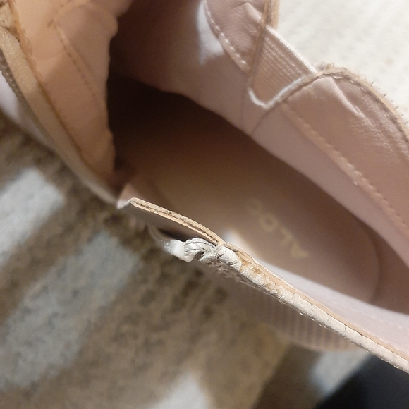 Aldo blush pink suede  Ankle boots pointed classic - Picture 6 of 12